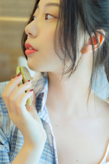 王亮李美诗